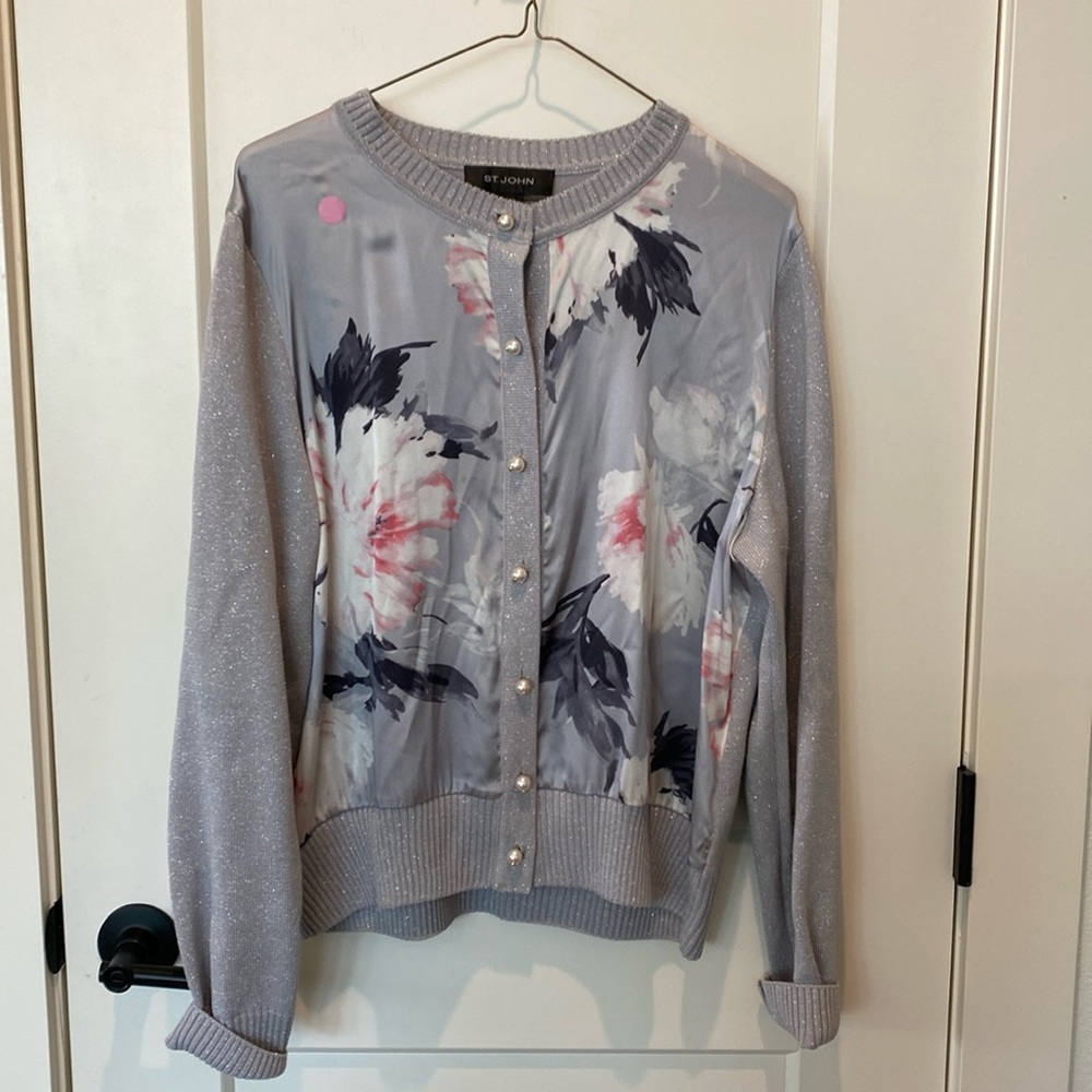 St. John Button‎ Up Sweater